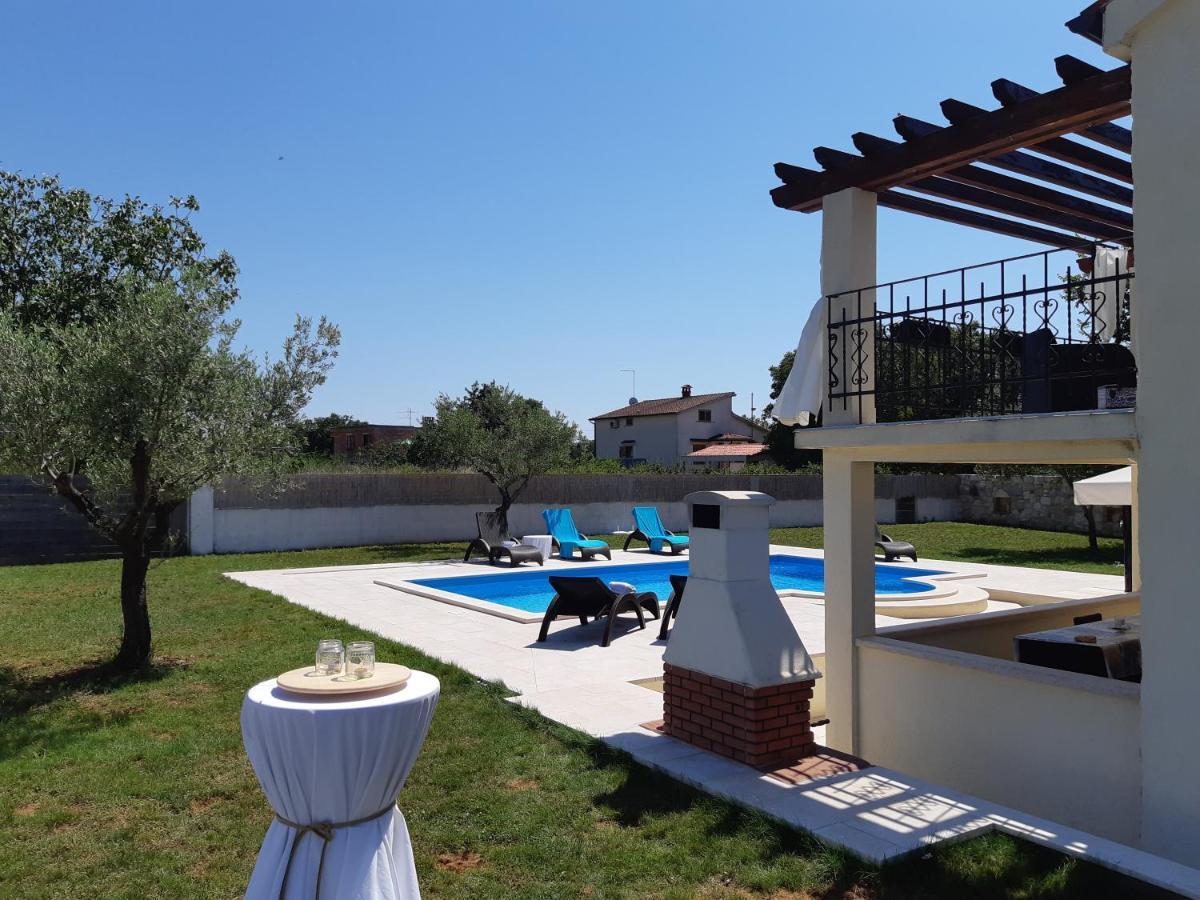 Villa La Felice Пореч Экстерьер фото